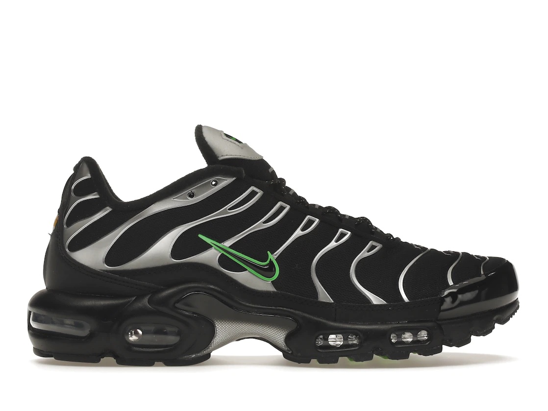 Nike Air Max Plus Black Silver Green Strike - 1