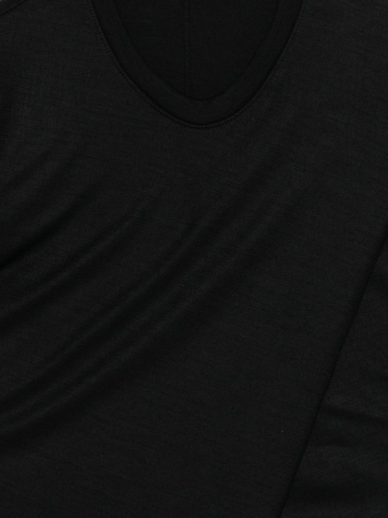 oblique-cut T-shirt 3