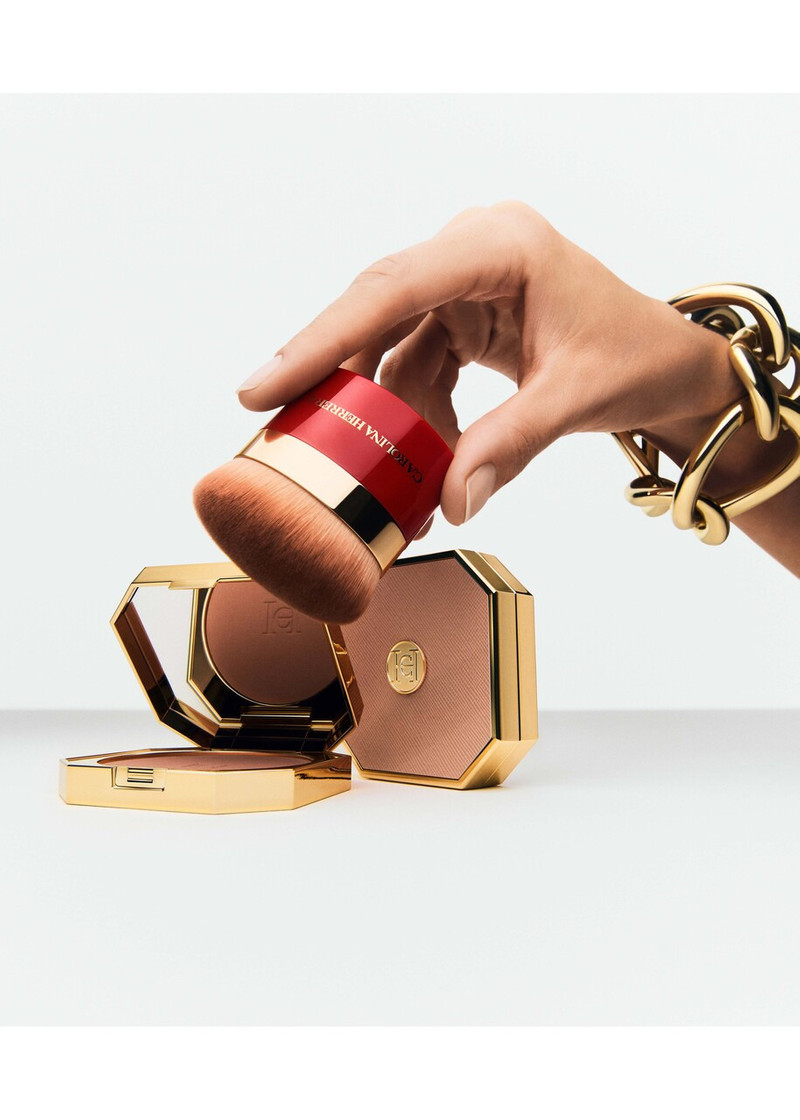 Carolina Herrera Nude Couture Matte Bronzer 6