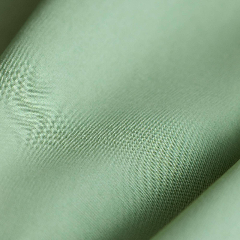 Eyelet Short in City Poplin 7