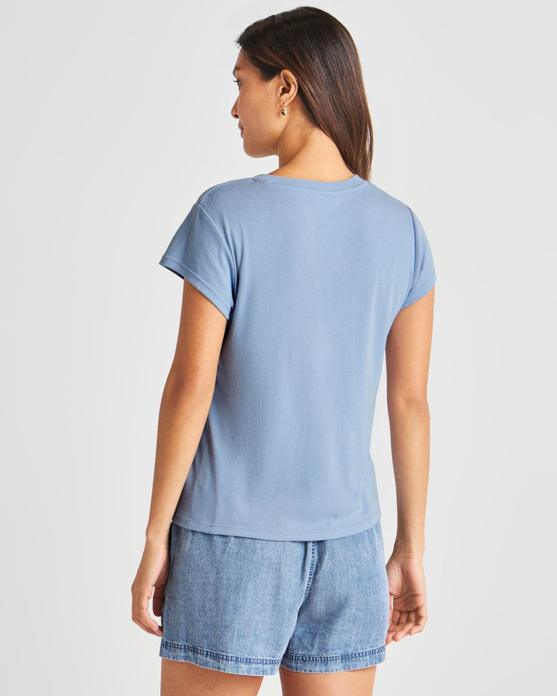 Faye Crewneck Tee 4