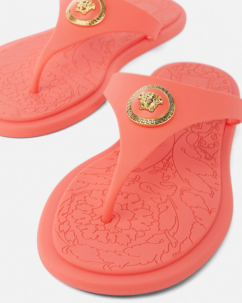 Alia Flat Rubber Sandals 4
