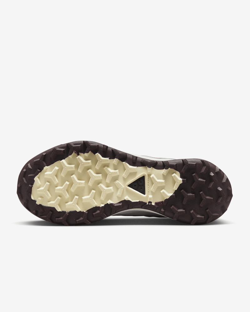Nike Nike ACG Lowcate Men's Shoes outlook