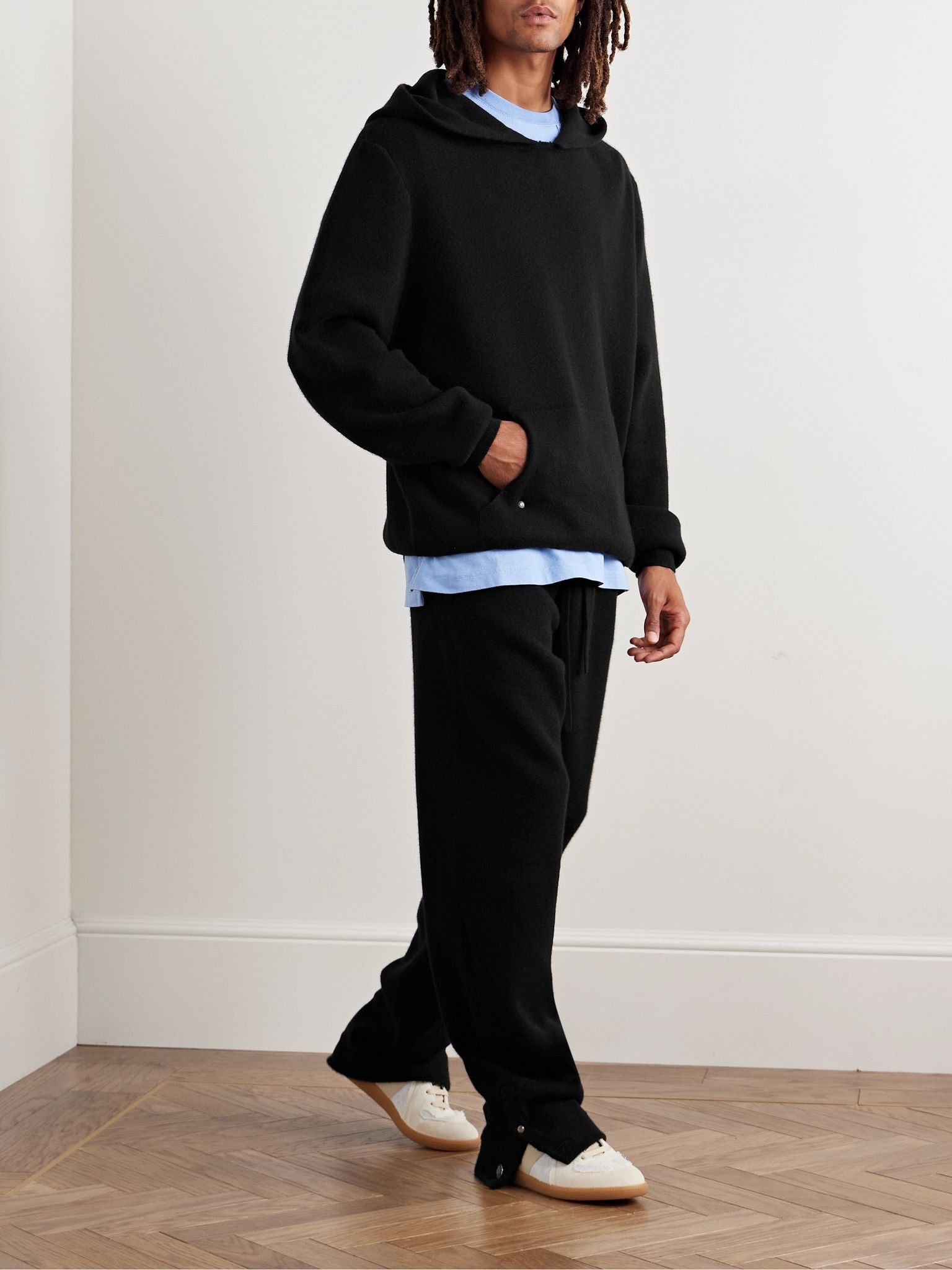 Cashmere Hoodie Black - 2