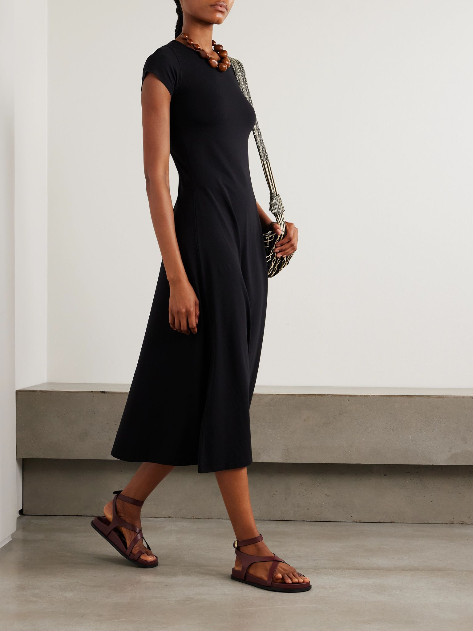 + NET SUSTAIN Fitted Tee organic cotton and TENCEL Lyocell-blend jersey midi dress Black - 2