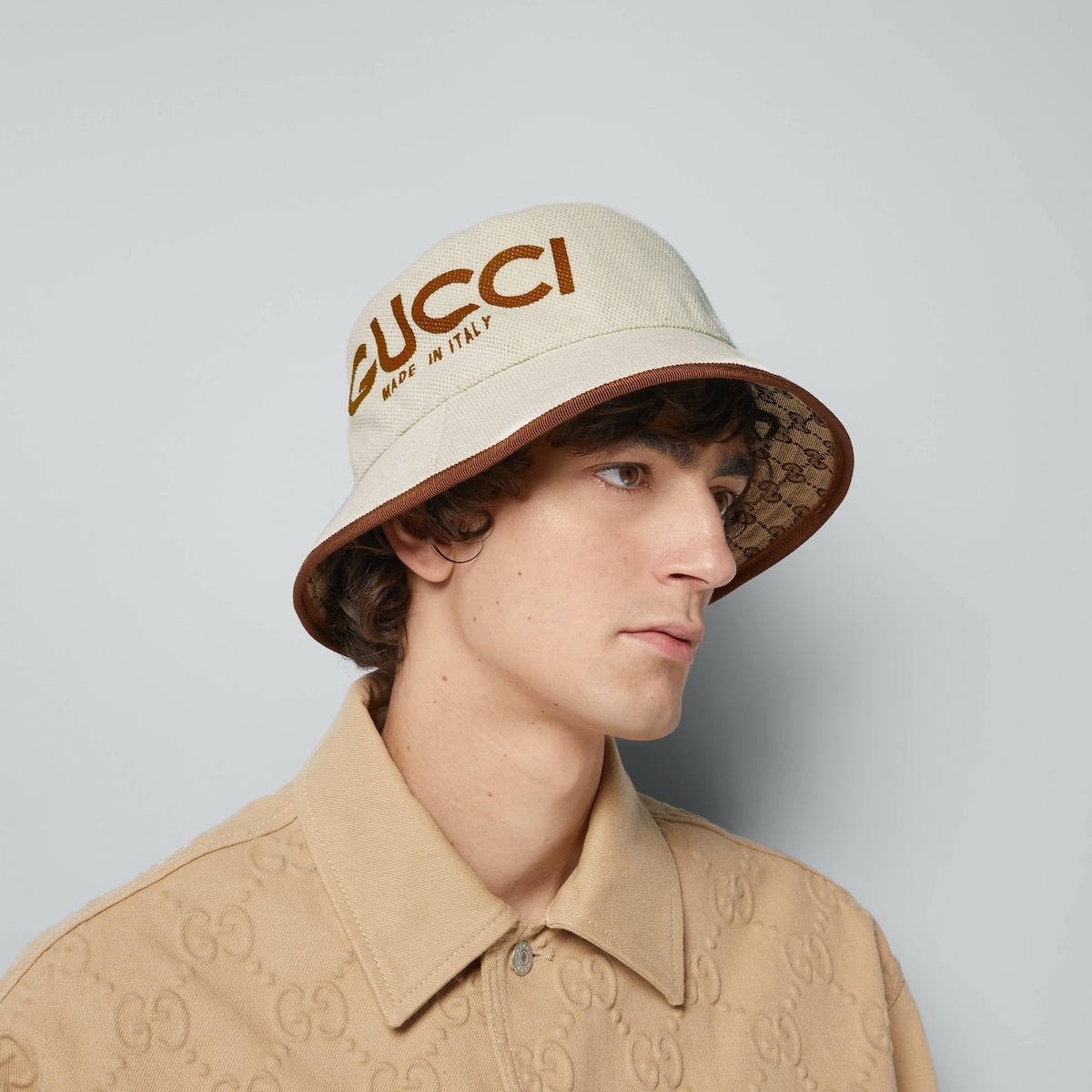 Bucket hat with Gucci print - 4