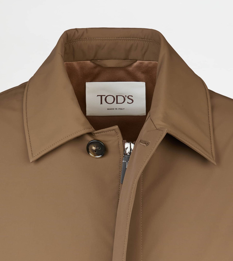 NYLON에 있는 차 COAT - BROWN 7