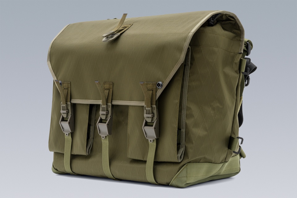 ACRONYM 3A-5 Messenger Einsatztasche Olive | REVERSIBLE