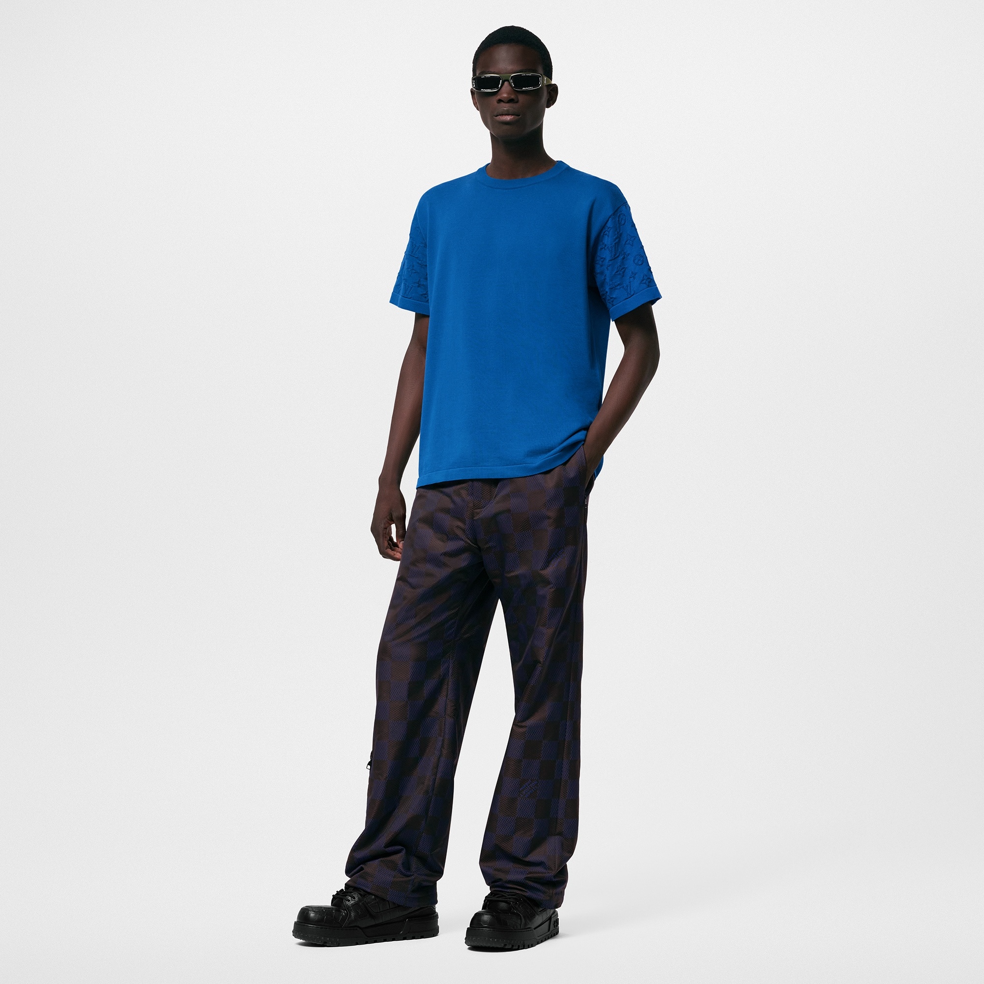 Short-Sleeved Signature Crewneck - 4