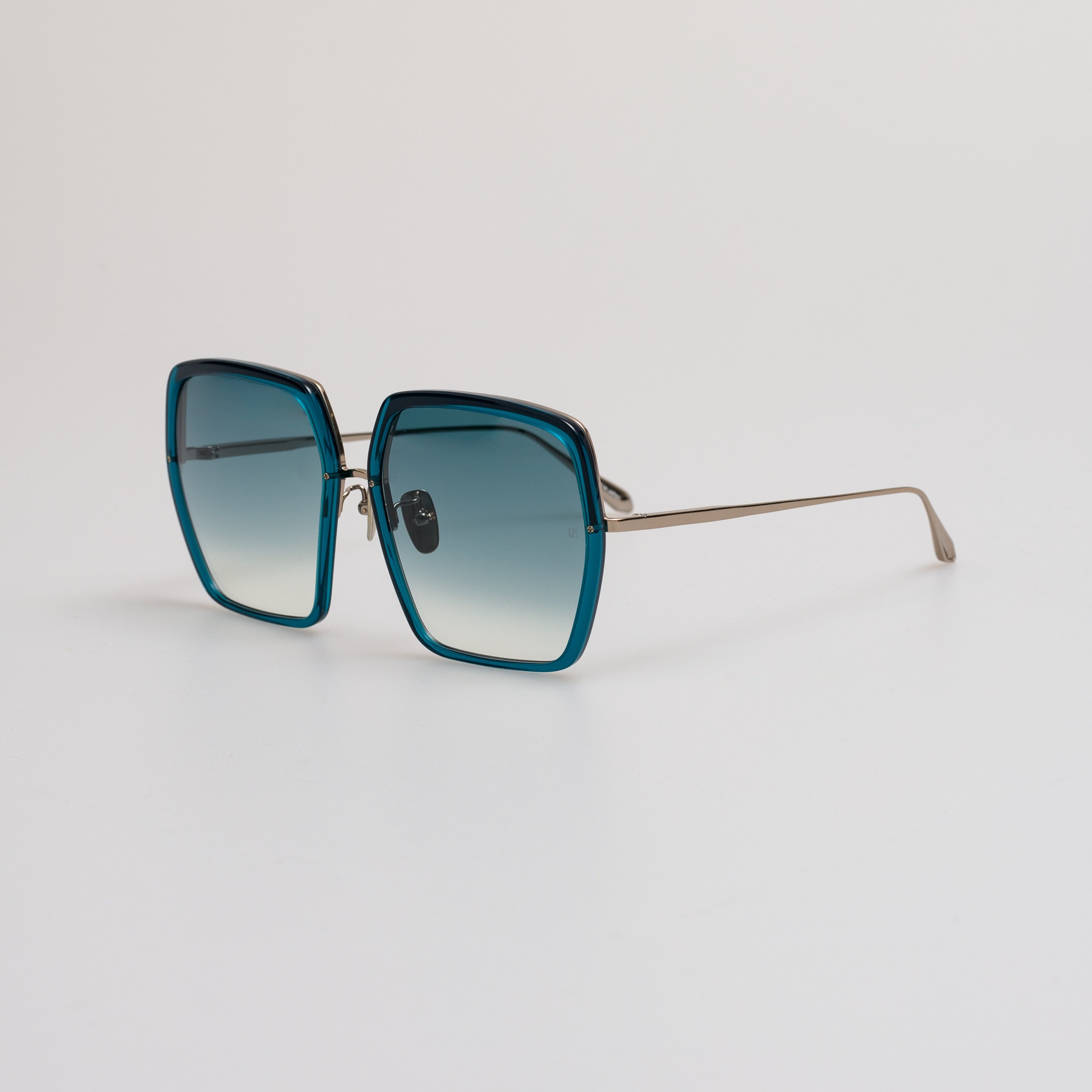 Syan Oversize Sunglasses in Aqua - 3
