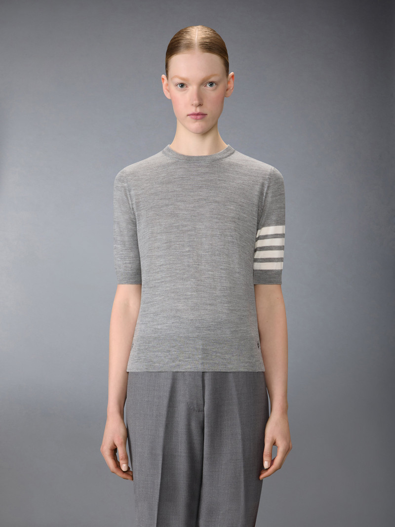 Thom Browne FINE MERINO WOOL 4-BAR TEE outlook