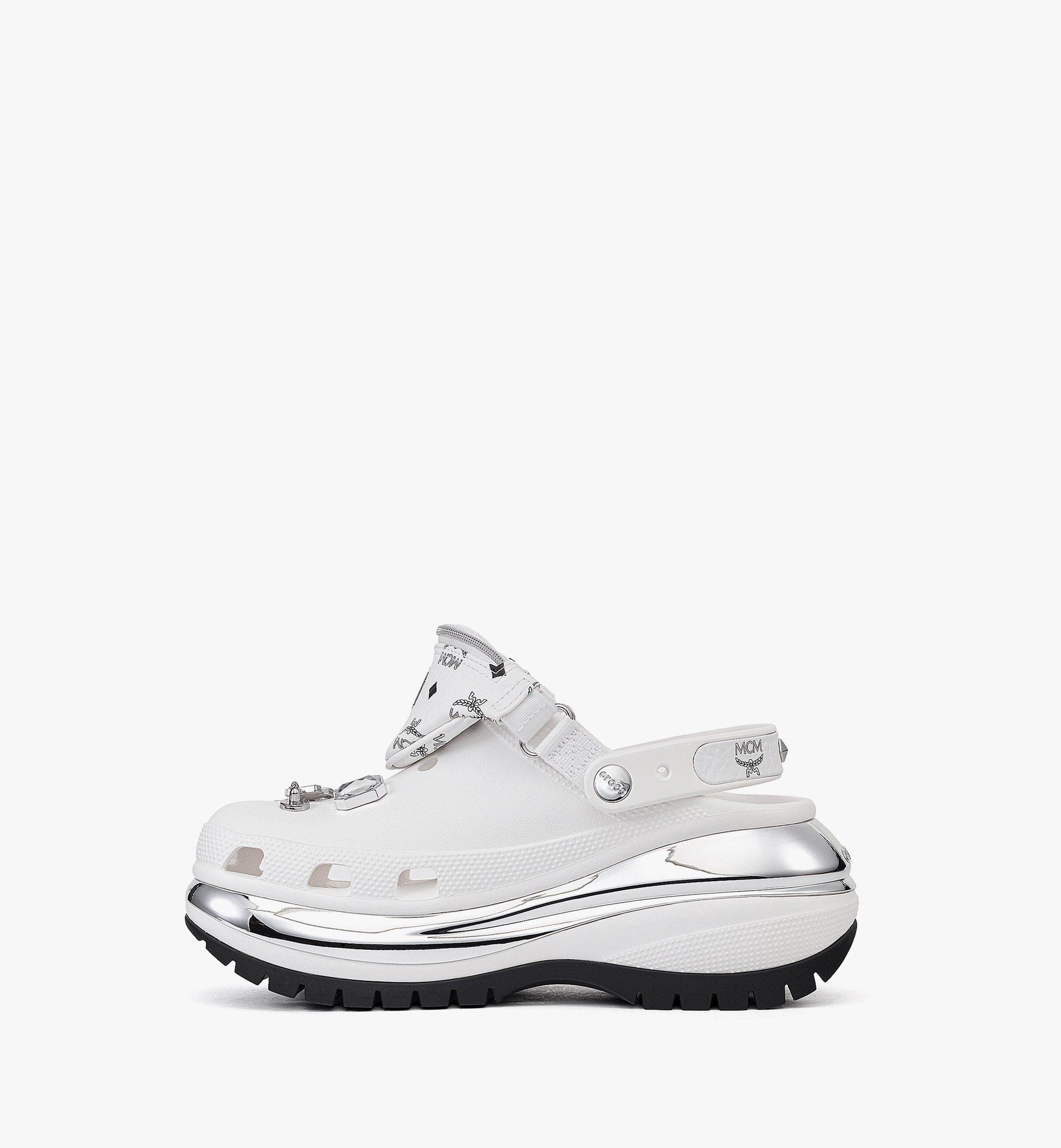[MCM x CROCS] クラシッククログ (ベルトバッグ ブレイスレット) NEW MCM X CROCS CLASSIC CLOG W/ BELT BAG BRACELET (Limited