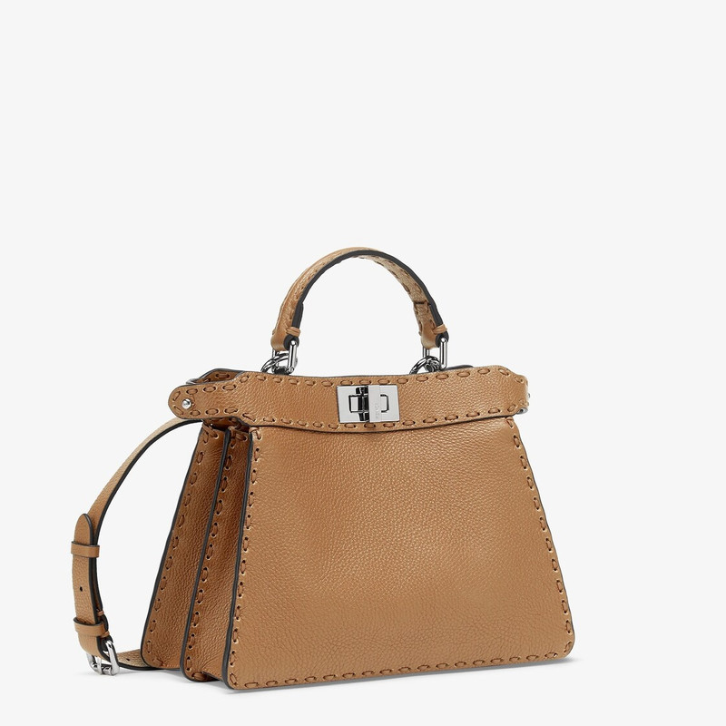 FENDI Peekaboo ISeeU Small outlook