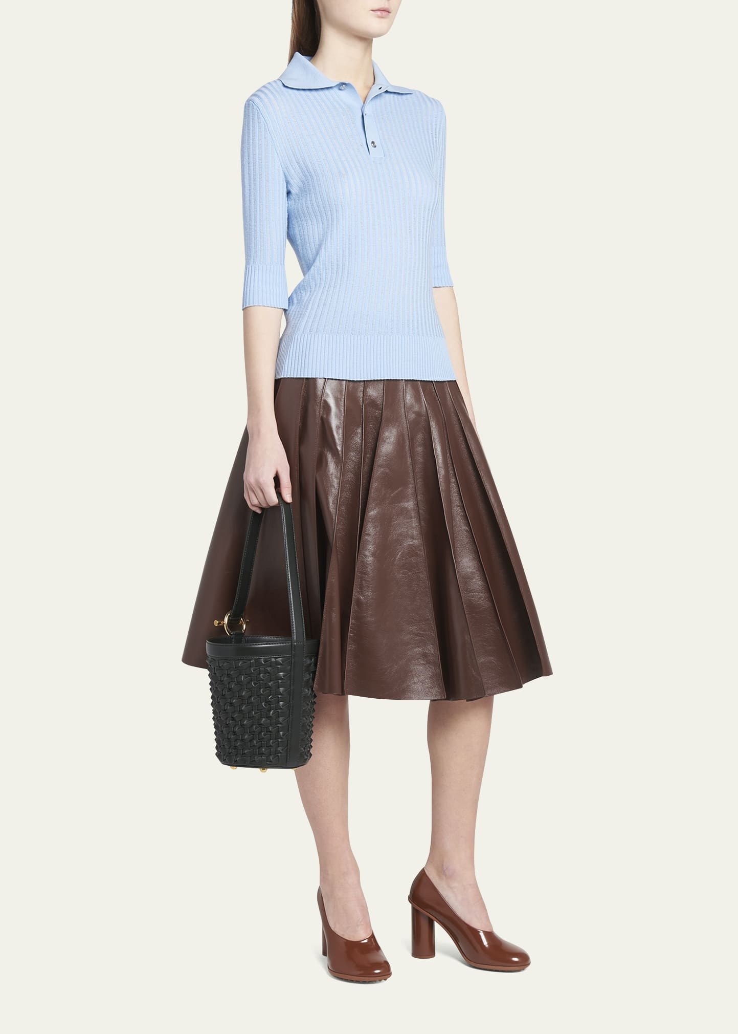 Small Intrecciato Knot Leather Bucket Bag - 5