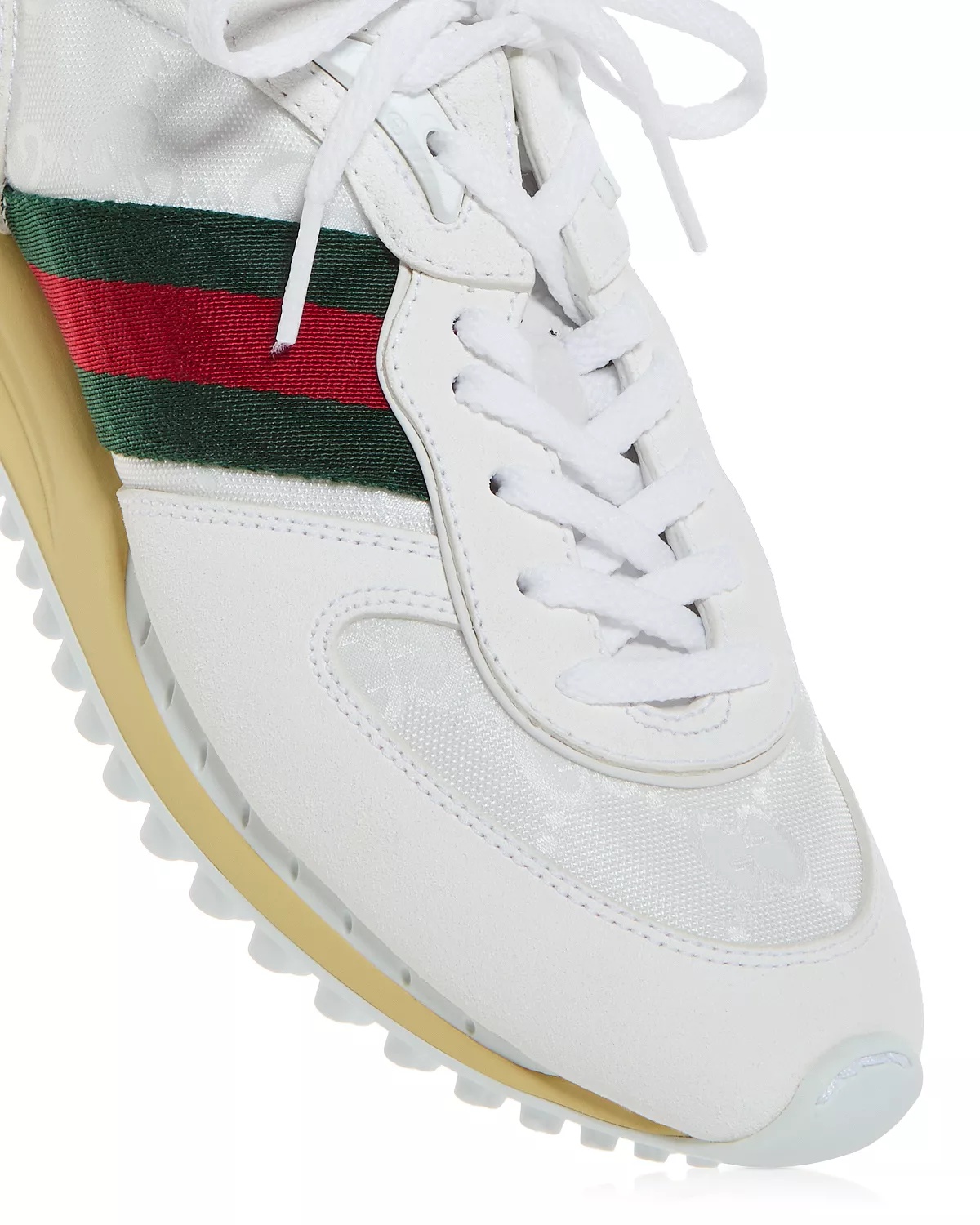 Women's GG Re-Motion Low Top Sneakers - 6