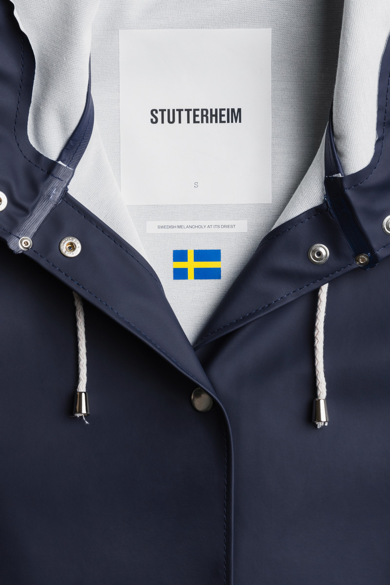 Mosebacke Long Print Raincoat Navy 8