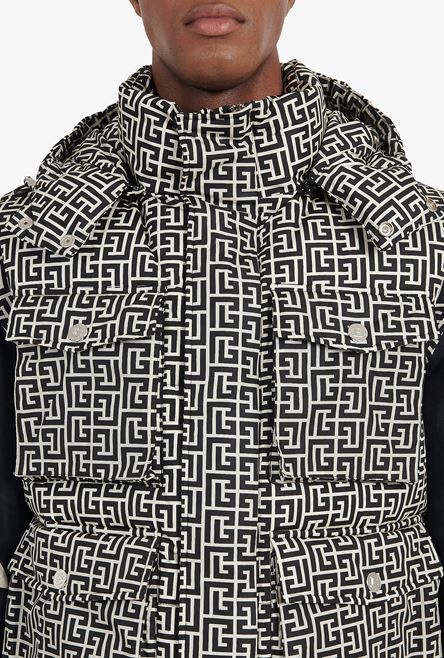 Ivory and black nylon quilted vest with Balmain monogram and hood - 7