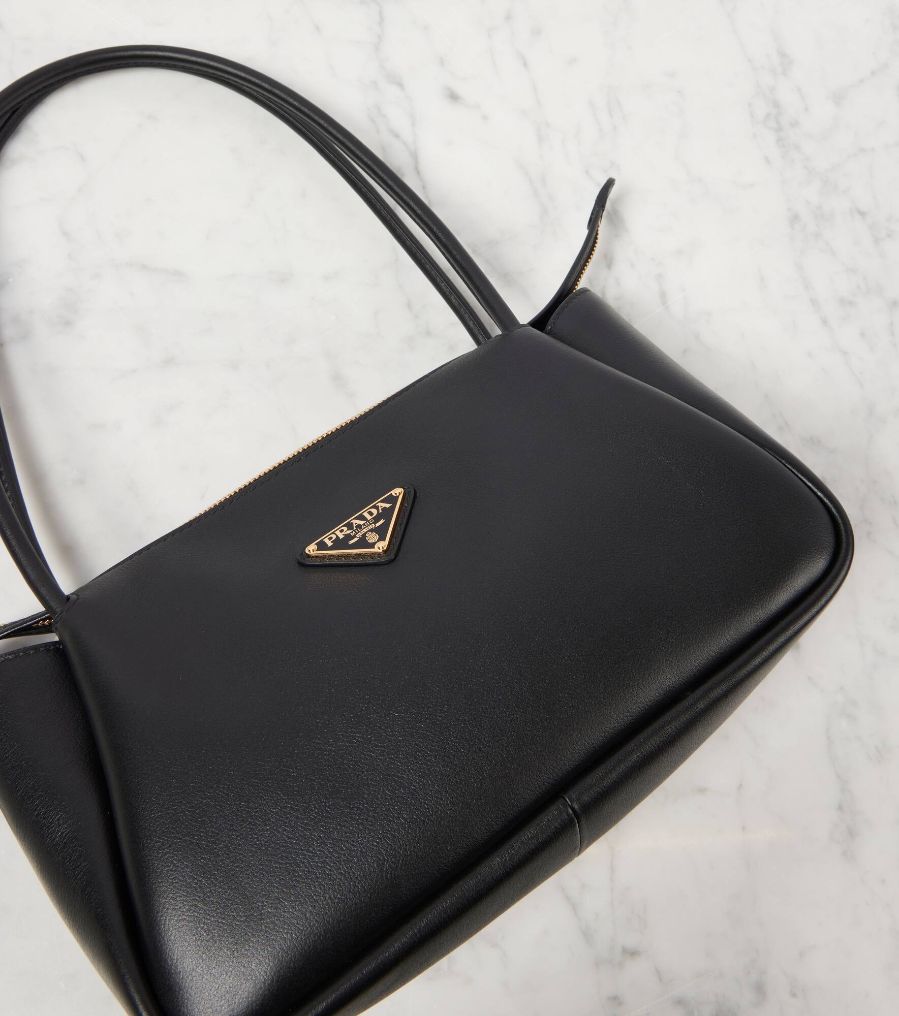 Medium leather shoulder bag - 6