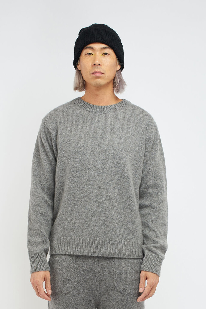 The Elder Statesman SIMPLE CREW outlook