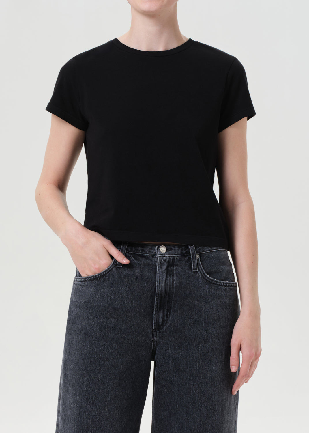 ADINE SHRUNKEN TEE IN BLACK - 2