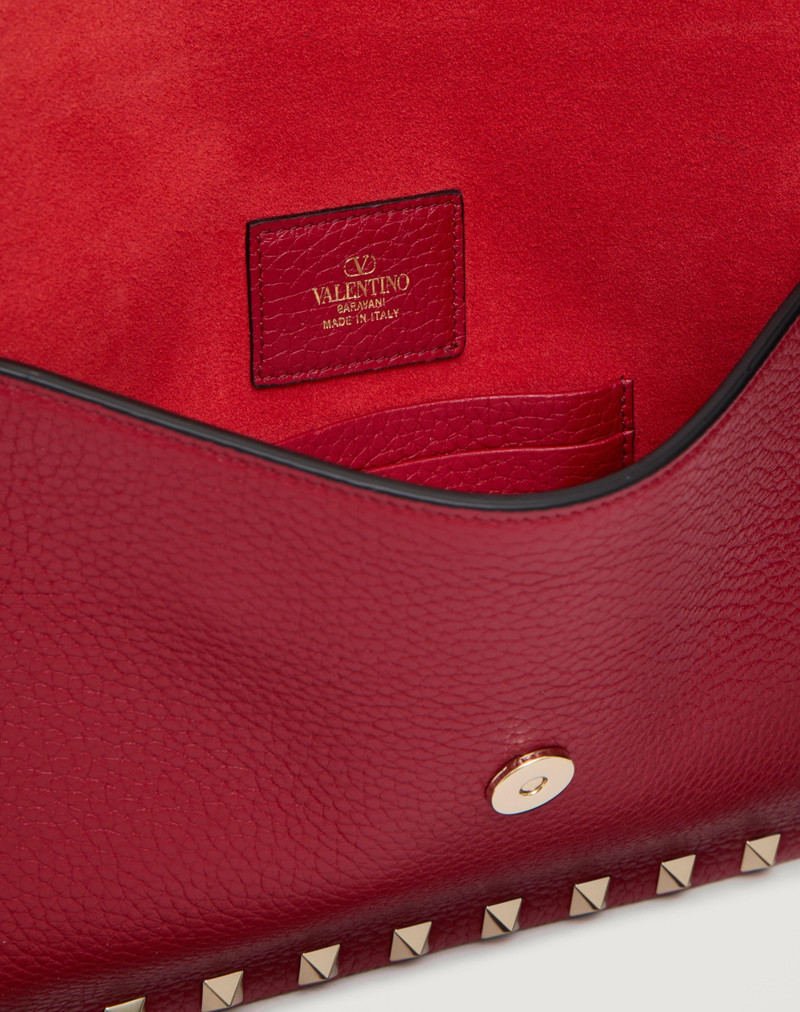 Valentino ROCKSTUD GRAINY CALFSKIN POUCH outlook