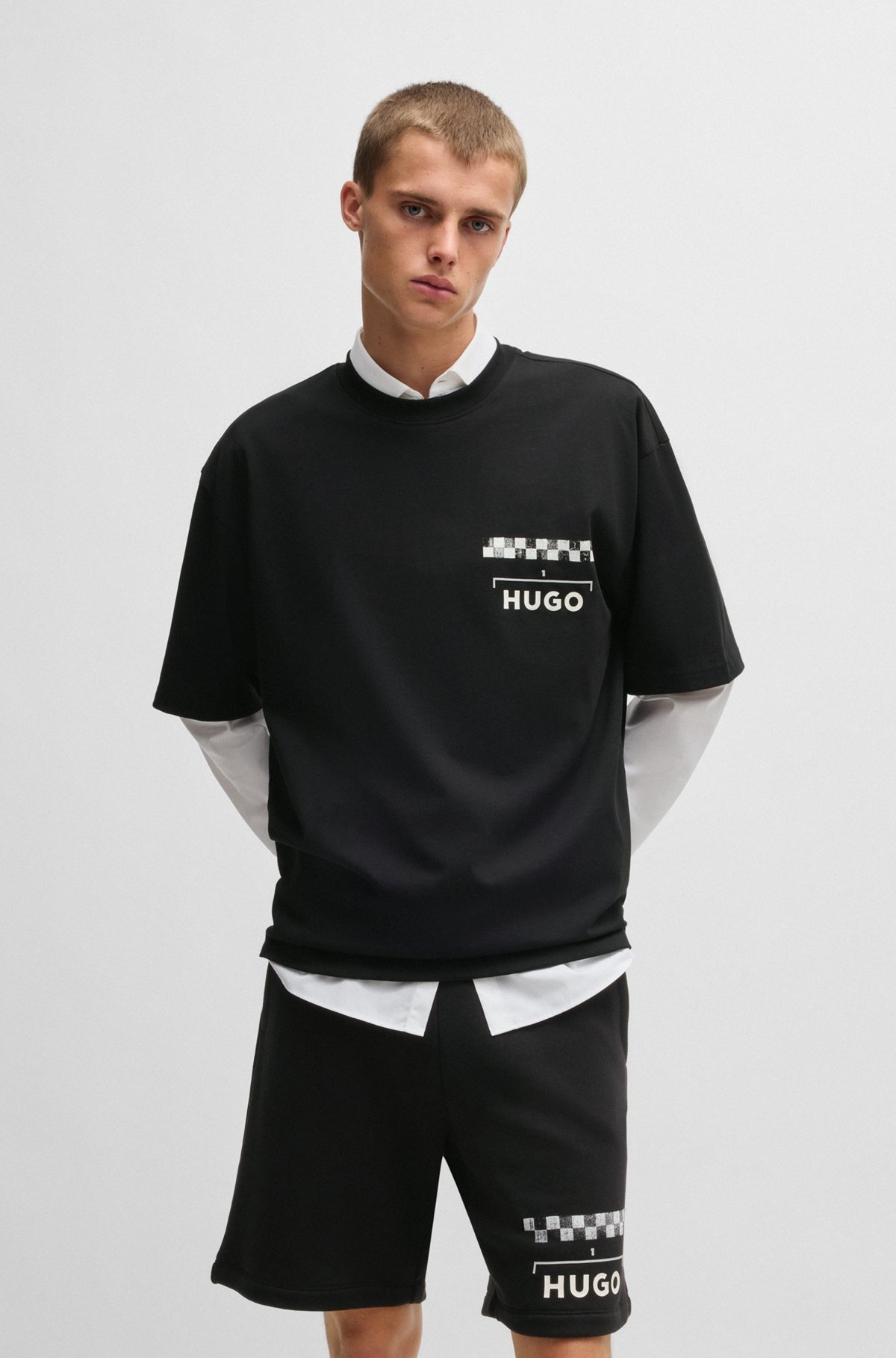COTTON-JERSEY T-SHIRT WITH RACING PRINTS - 2