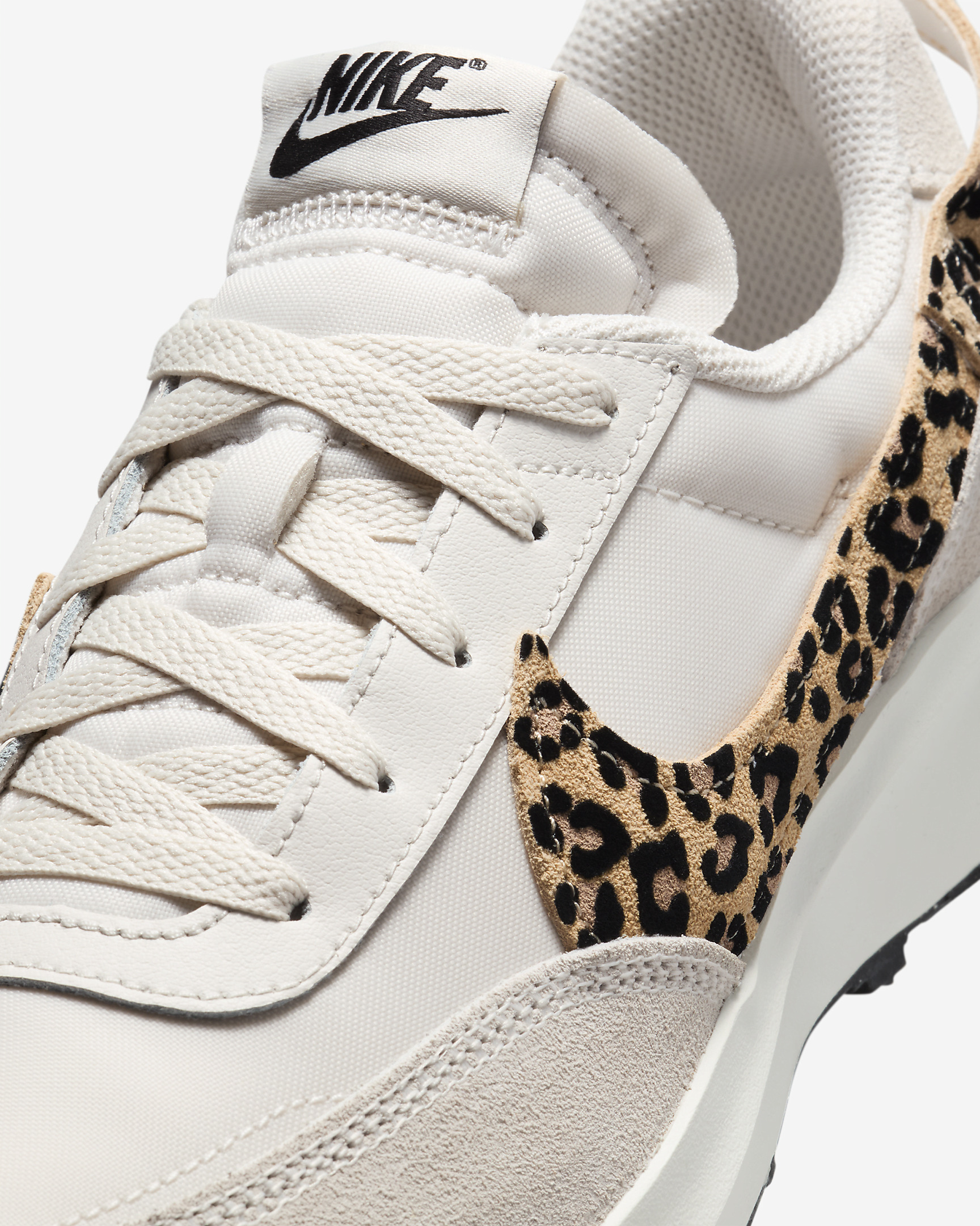 Nike Waffle Debut Women's Shoes - 7