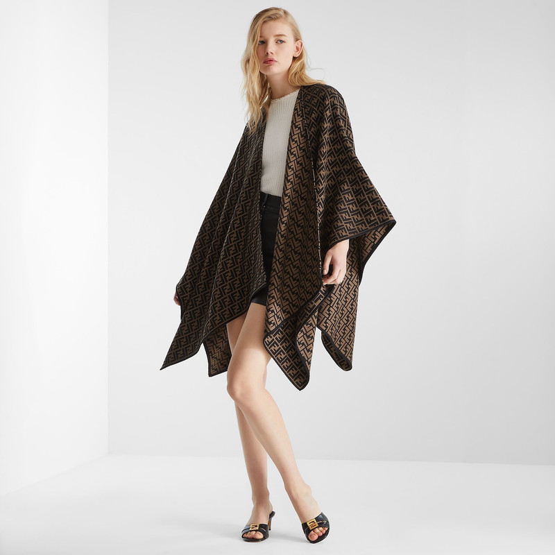FENDI Fendi FFold outlook
