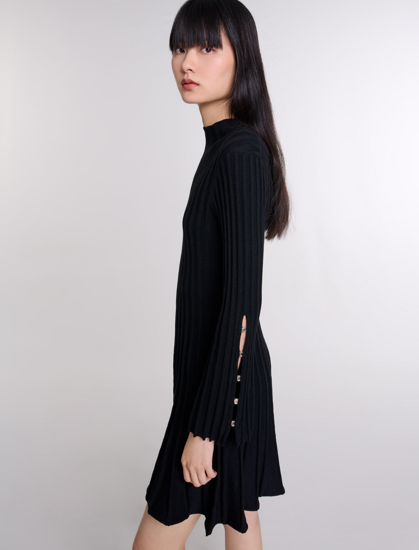 Short knit dress - 7