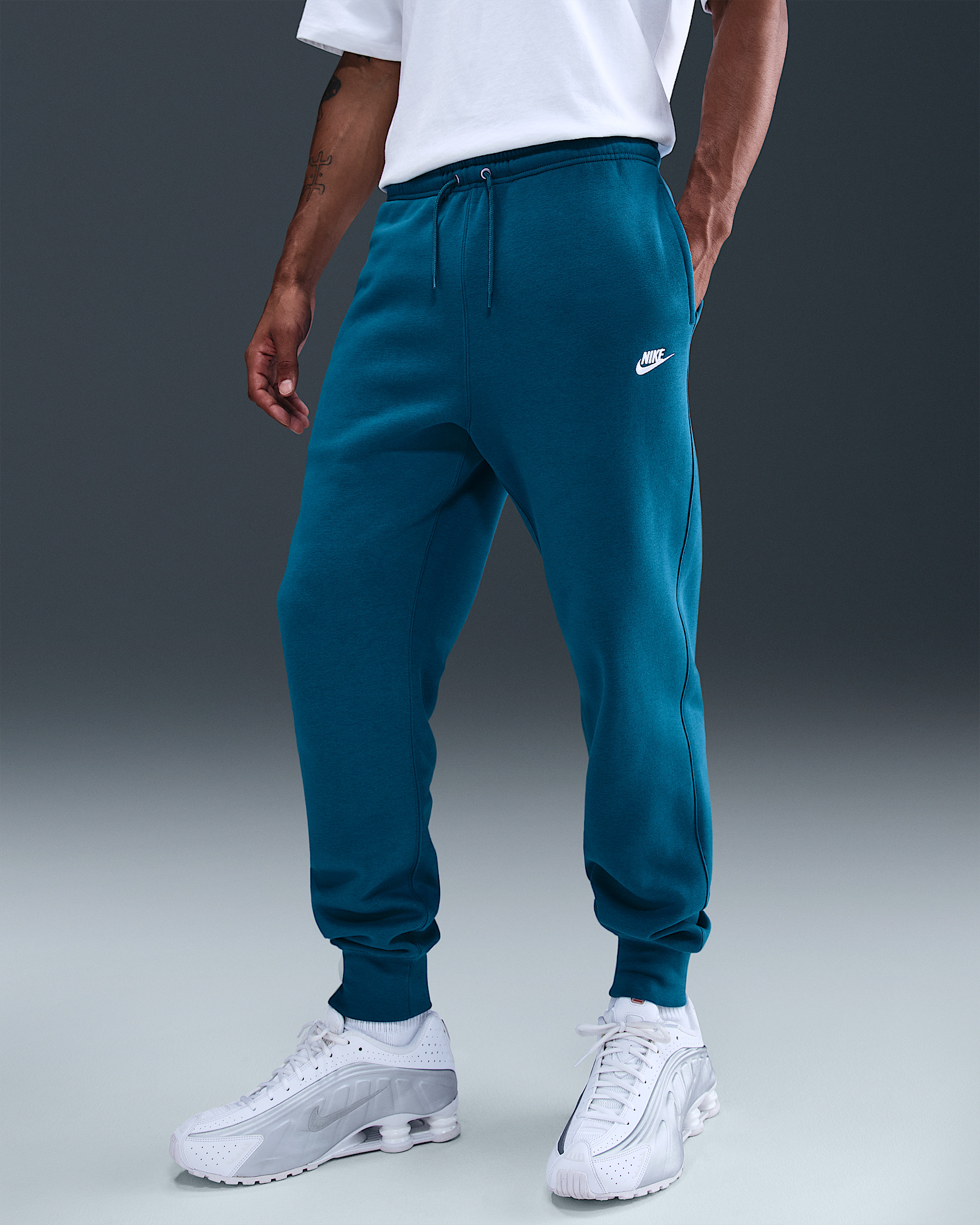 Nike Club Men's Joggers - 2