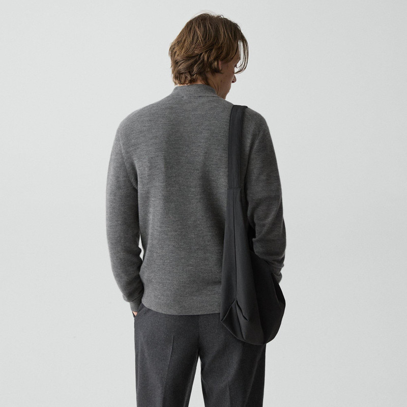 Full-Zip Cardigan in Light Cashmere 4