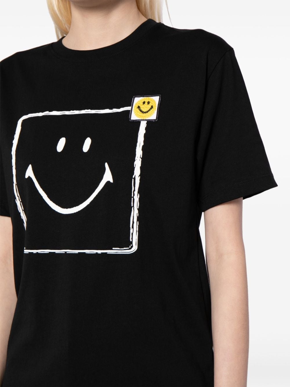 square smiley face-print T-shirt - 5