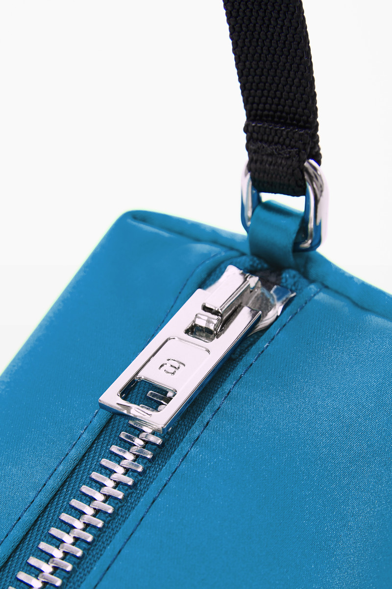 HEIRESS MEDIUM POUCH IN SATIN 4