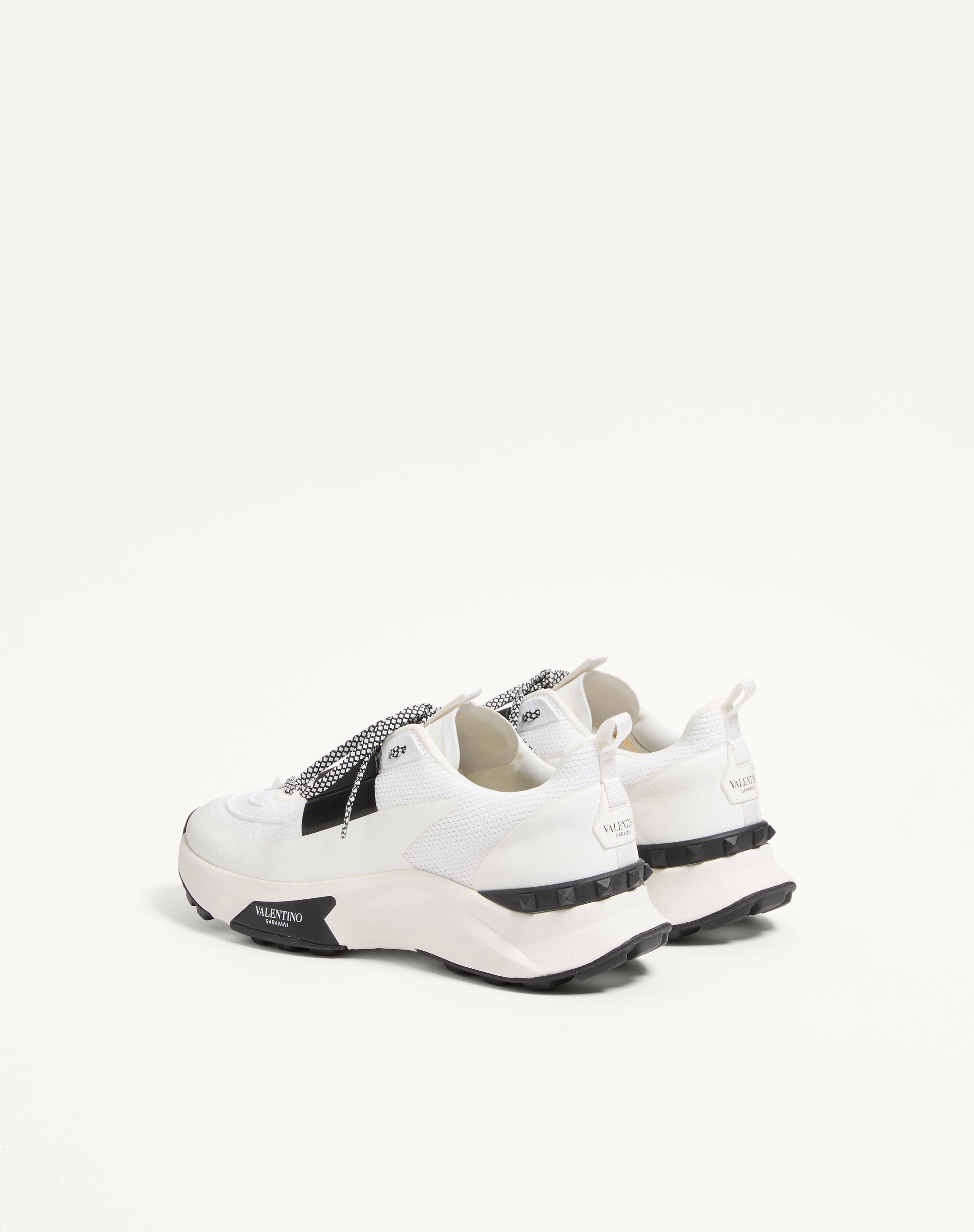 TRUE ACT LOW TOP SNEAKER IN MESH AND RUBBERIZED FABRIC - 6