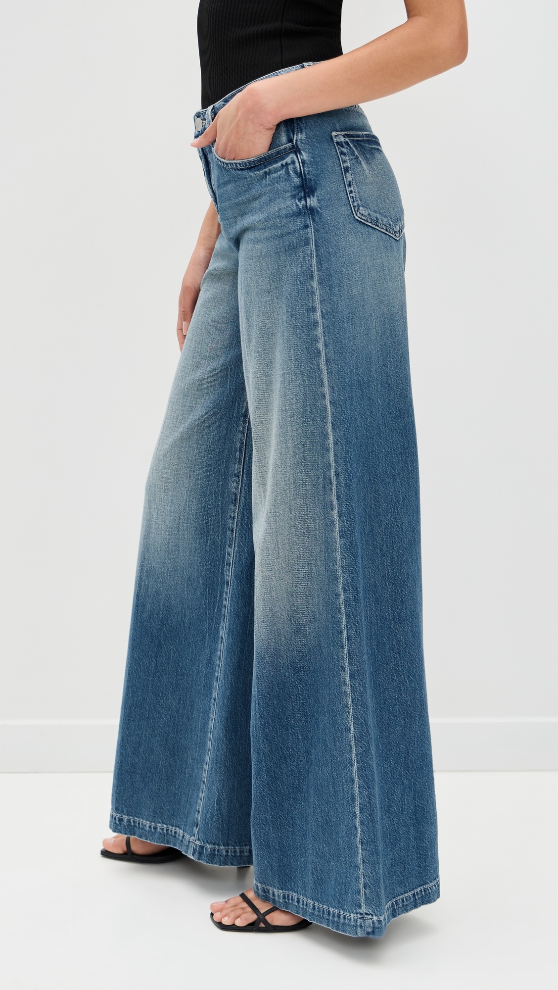 Quincy High Rise Wide Leg Jeans - 3
