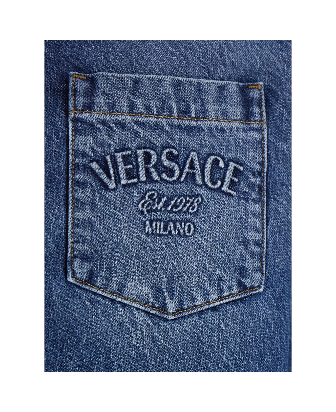 Blue Shirt With Lettering Logo Embroidered On The Chest In Denim Man - 3