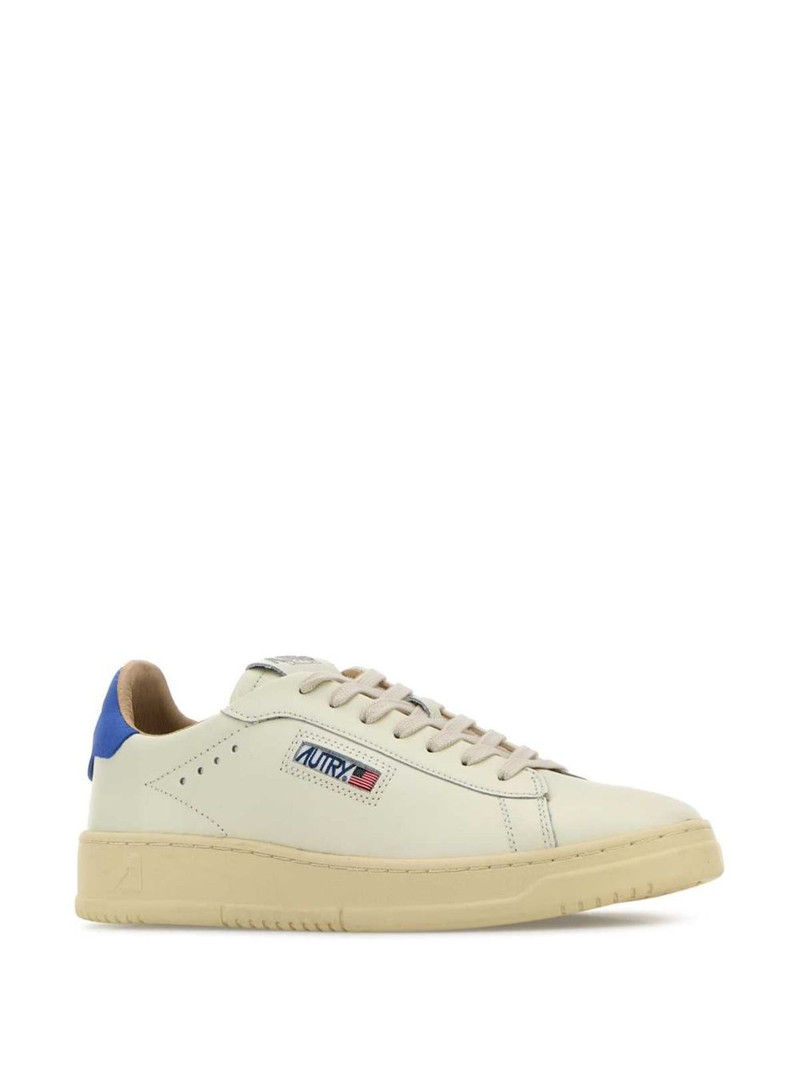 AUTRY Medalist sneakers outlook