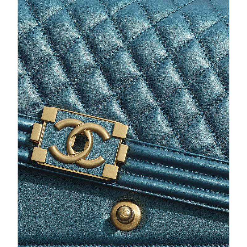 BOY CHANEL Handbag 4