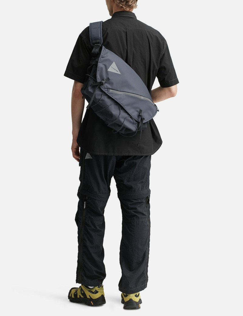 and Wander OCEAN RIP MESSENGER BAG outlook