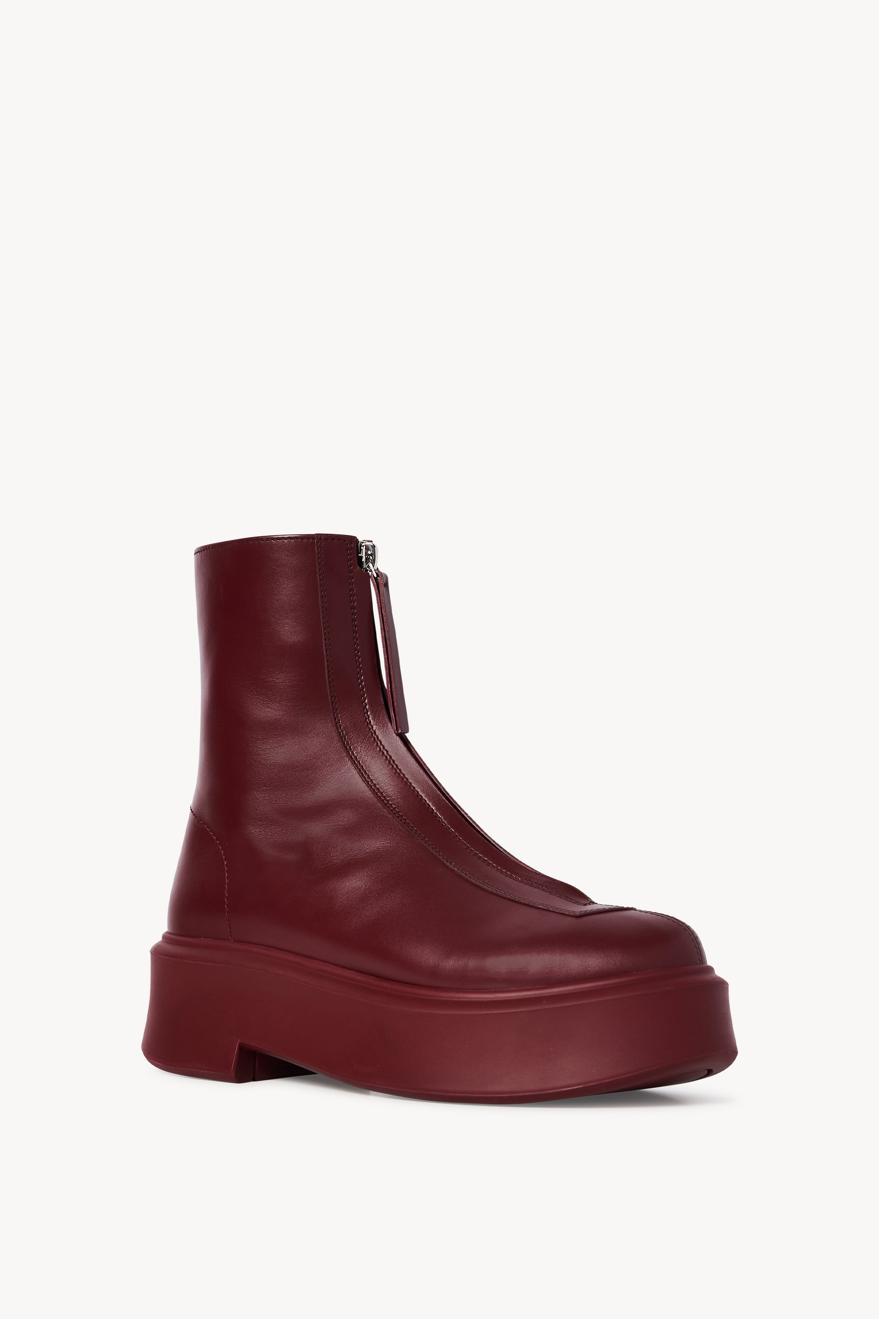 Zipped Boot I in Leather - 2