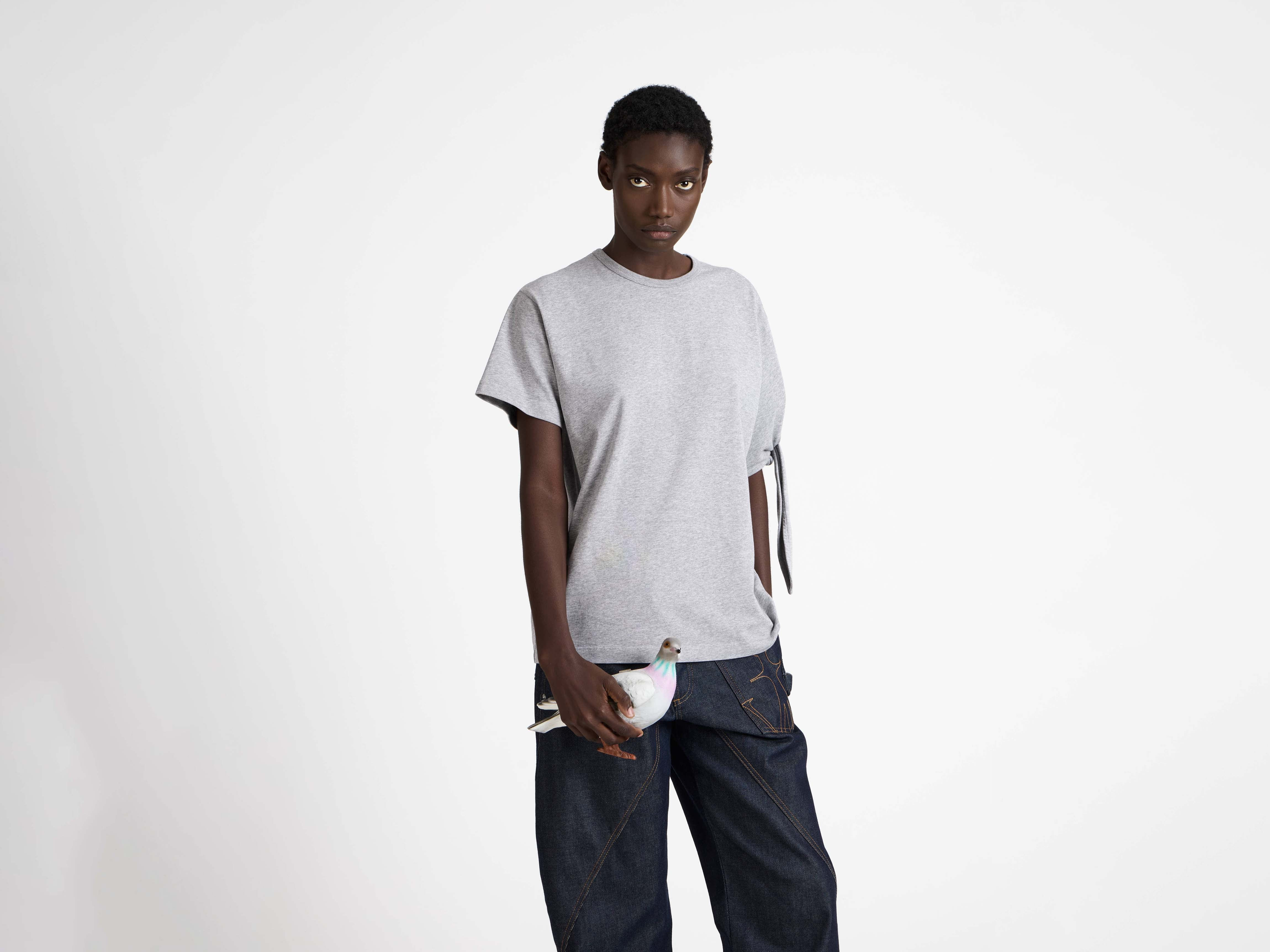 PIGEON CLUTCH IN GREY - 4