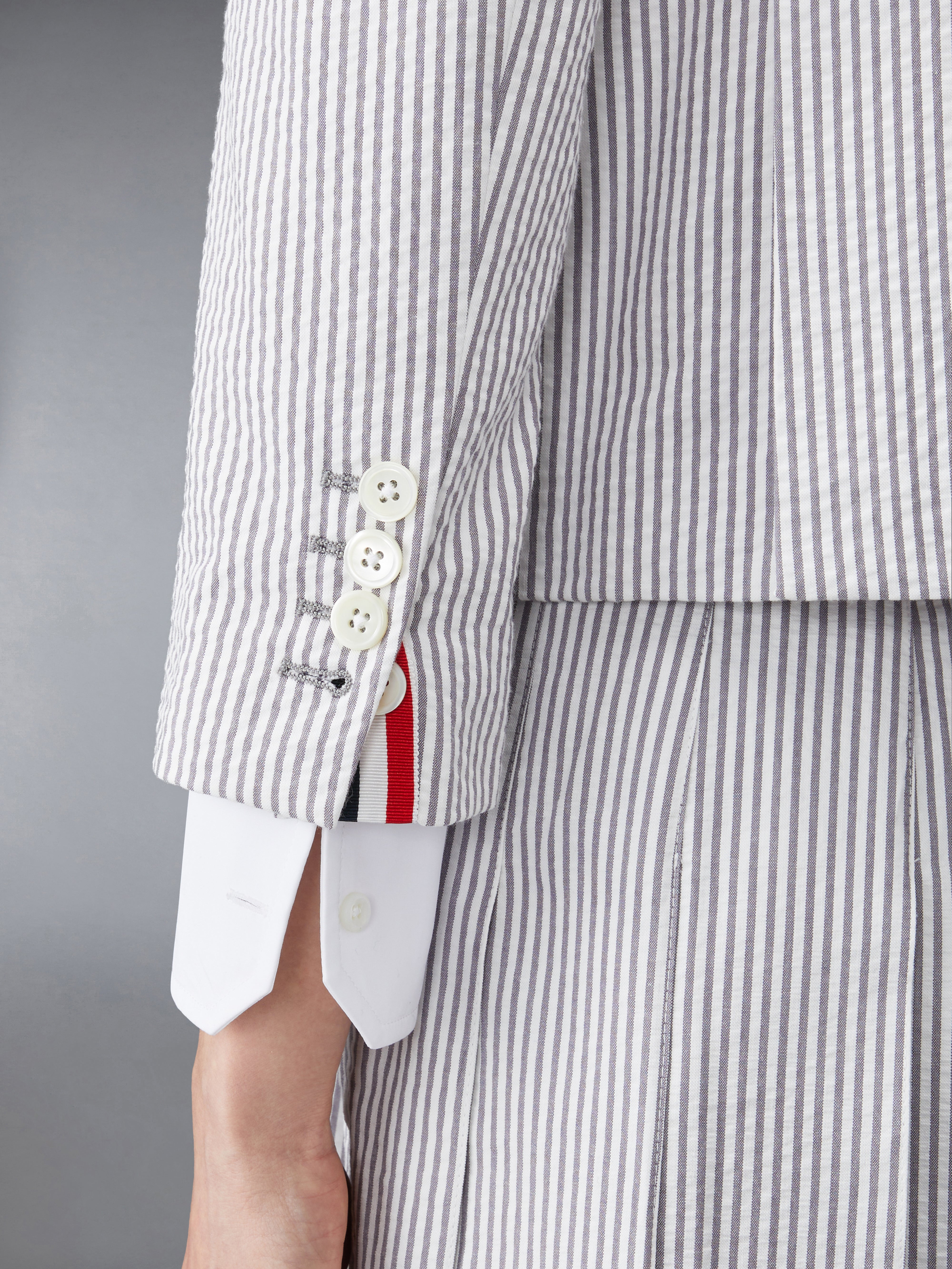 Medium Grey Striped Seersucker Half-lined Single Breasted High Armhole Sport Coat - 4