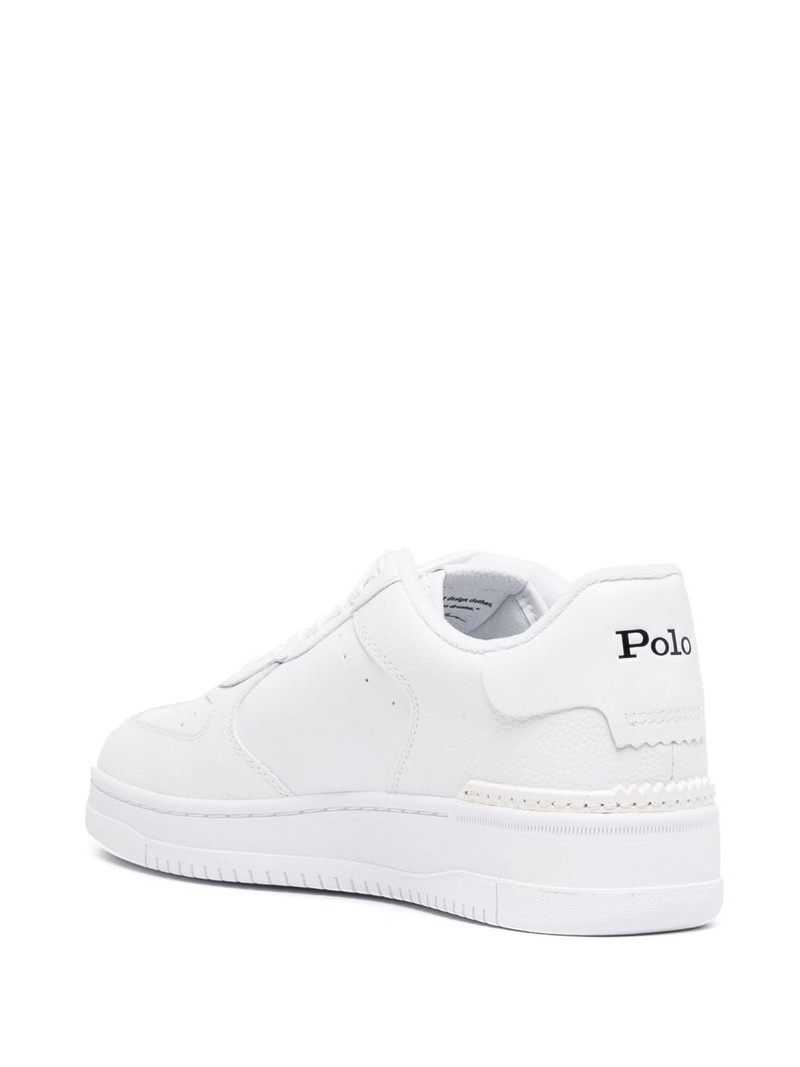 Court low-top sneakers 3