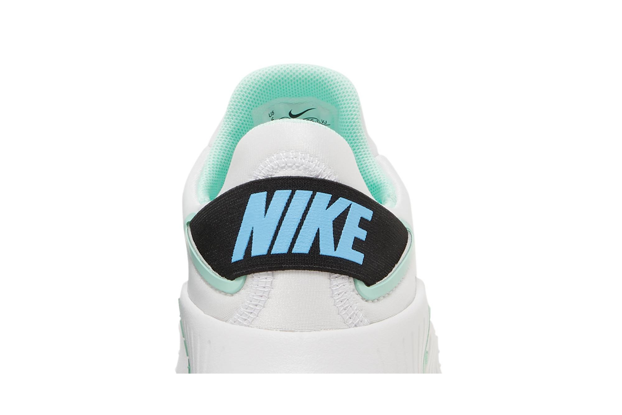 Wmns Free Metcon 4 'White Mint Foam' - 7