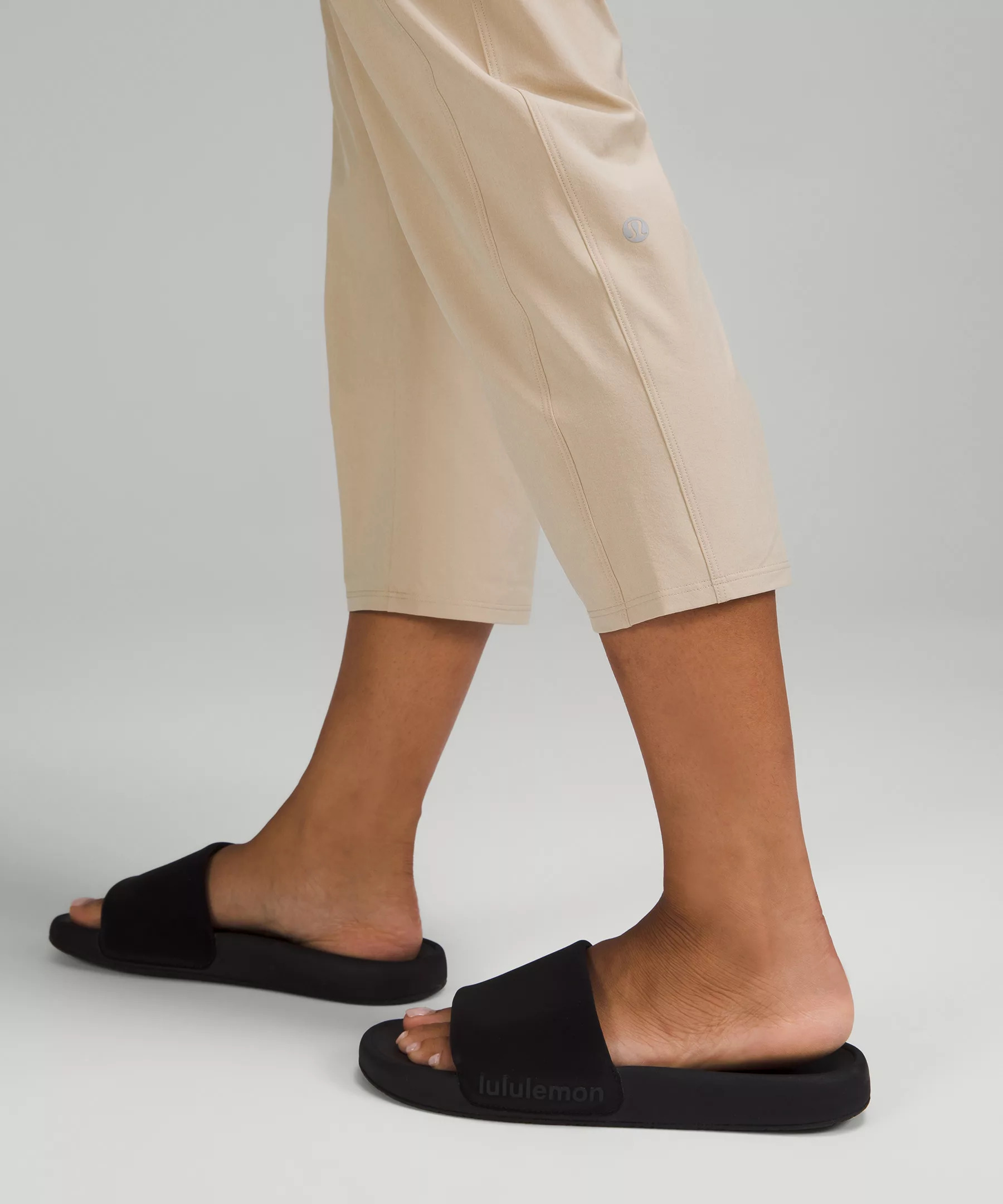 Pull-On Mid-Rise Tapered-Leg Cropped Pant 23" - 5