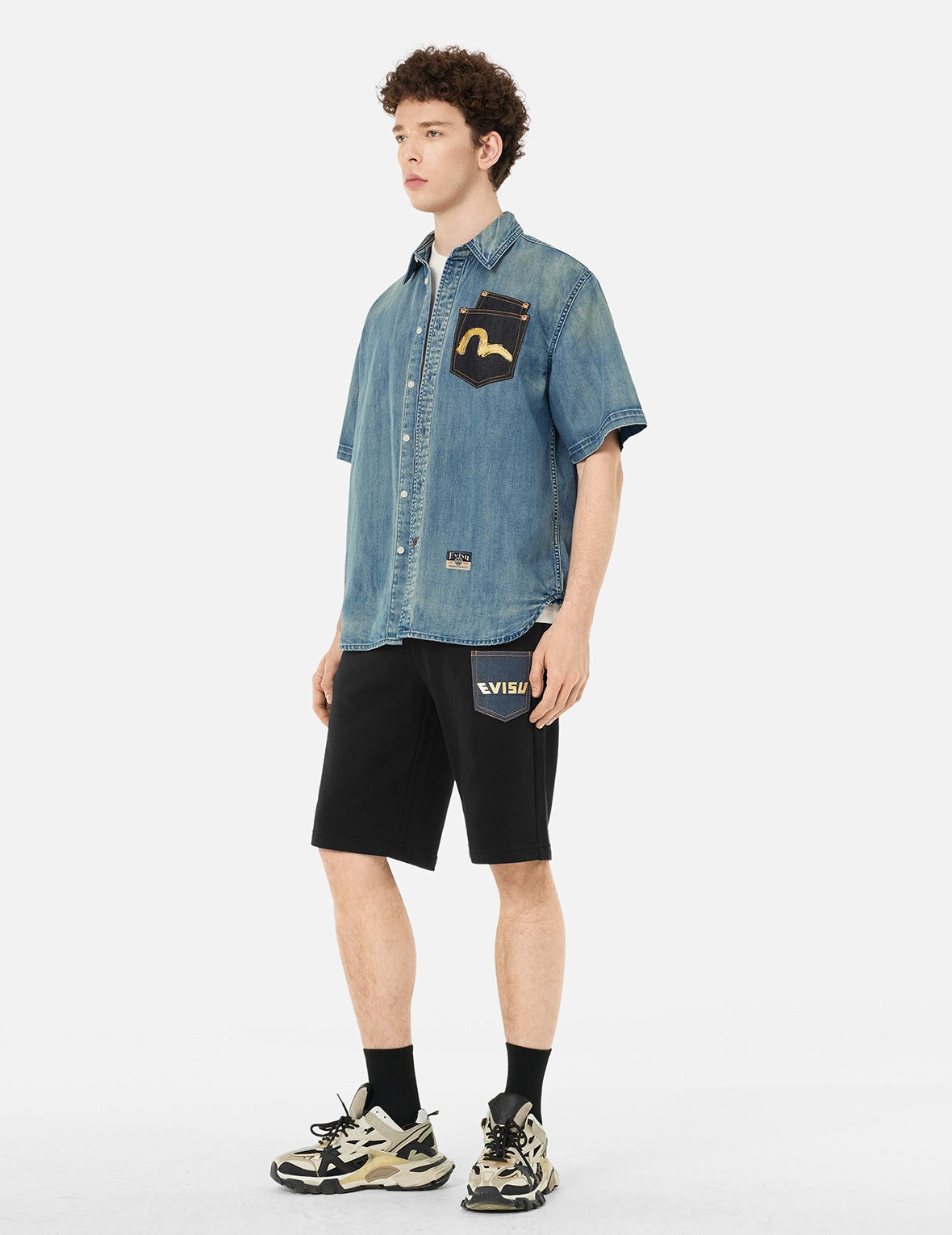 Multi-Pocket Regular Fit Sweatshorts - 3