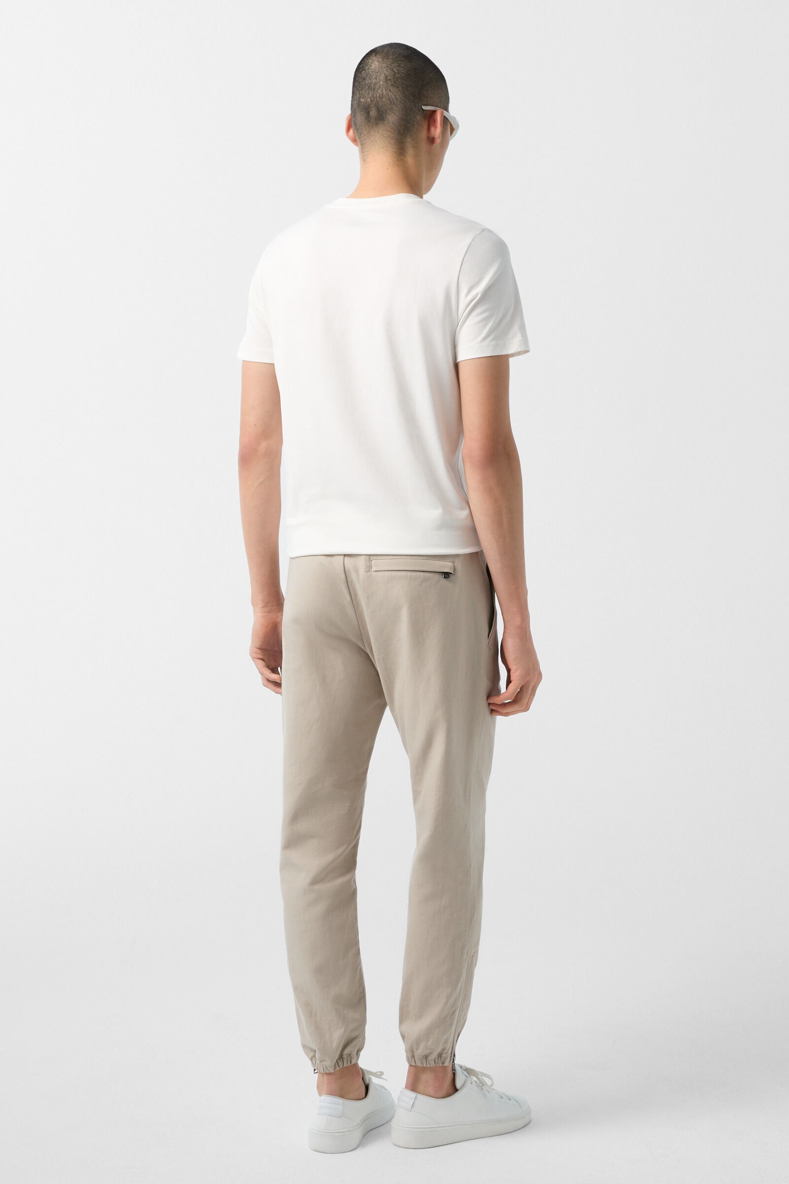 Leo trousers in Beige - 3