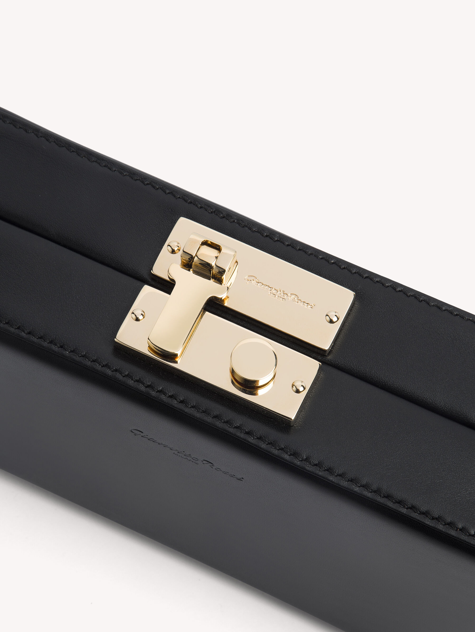 VALÌ CLUTCH - 4