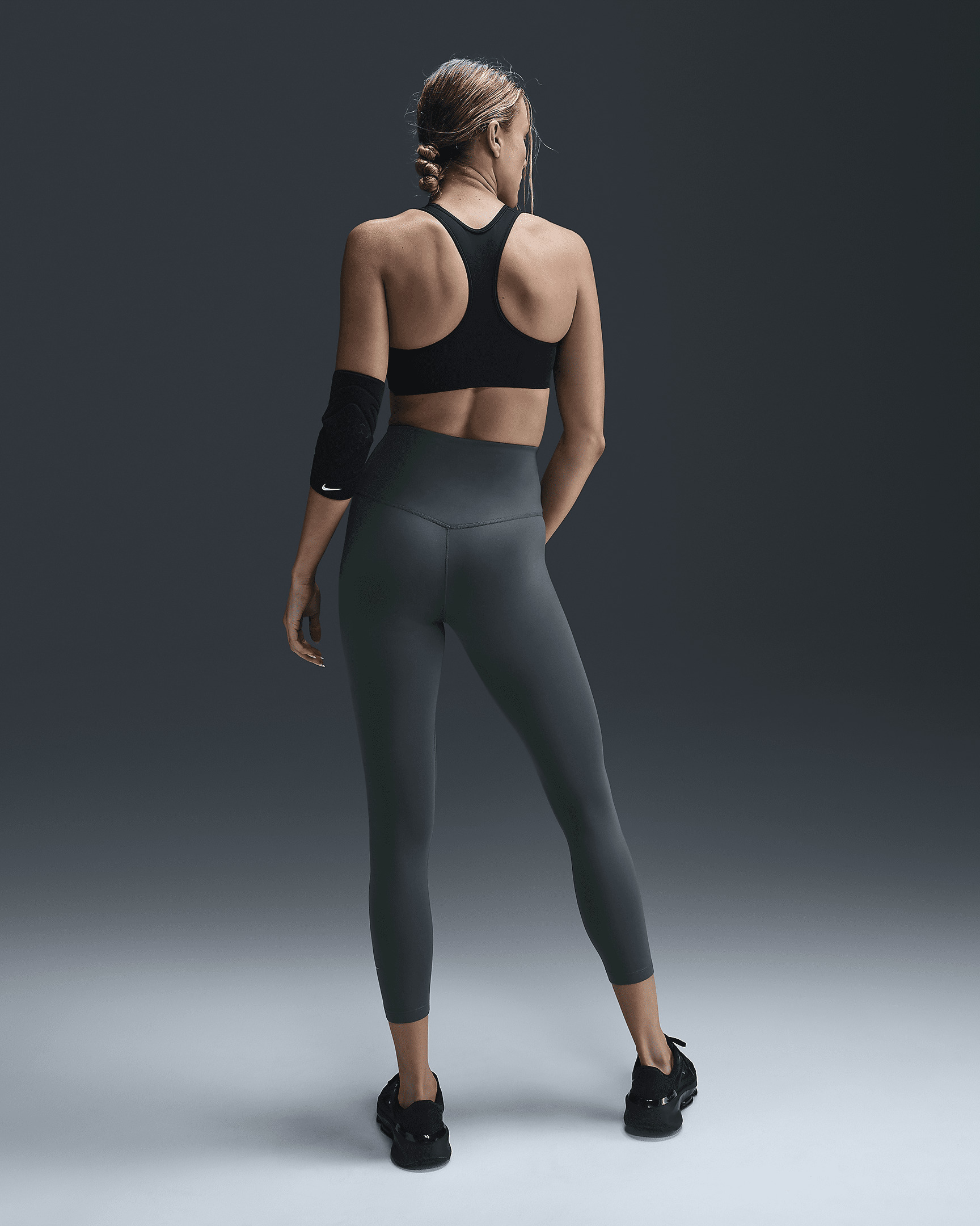 Nike Therma-FIT One Women's High-Waisted 7/8 Leggings - 4