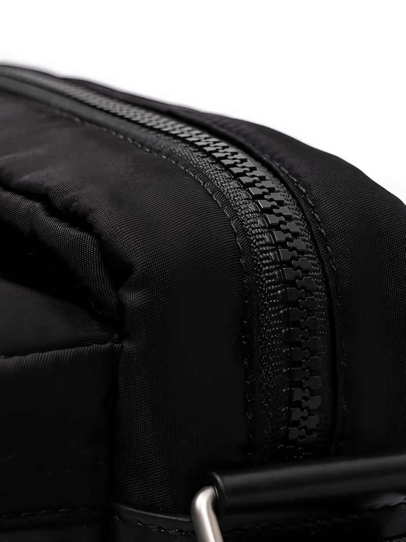 Outdoor messenger bag 4
